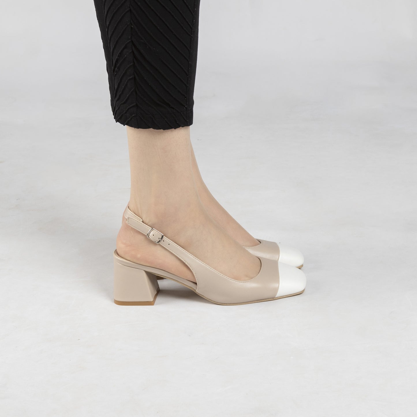 Escarpin A Talon Carré - Kaki / AS19