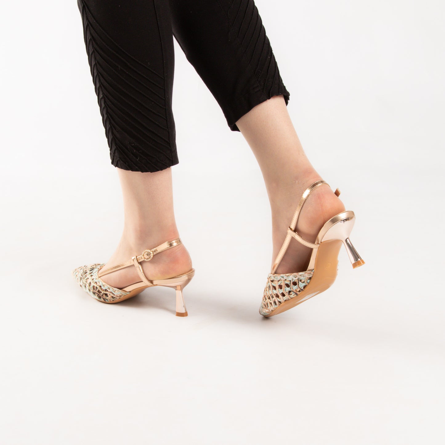 Escarpin A Talon Aiguille - Brown / AS09