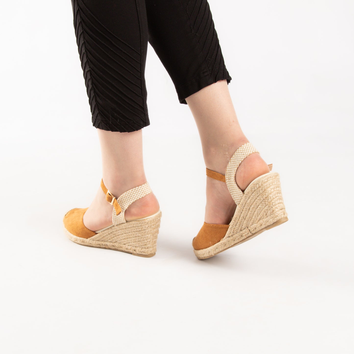 Sandale A Talon Compensé - Camel / AS72