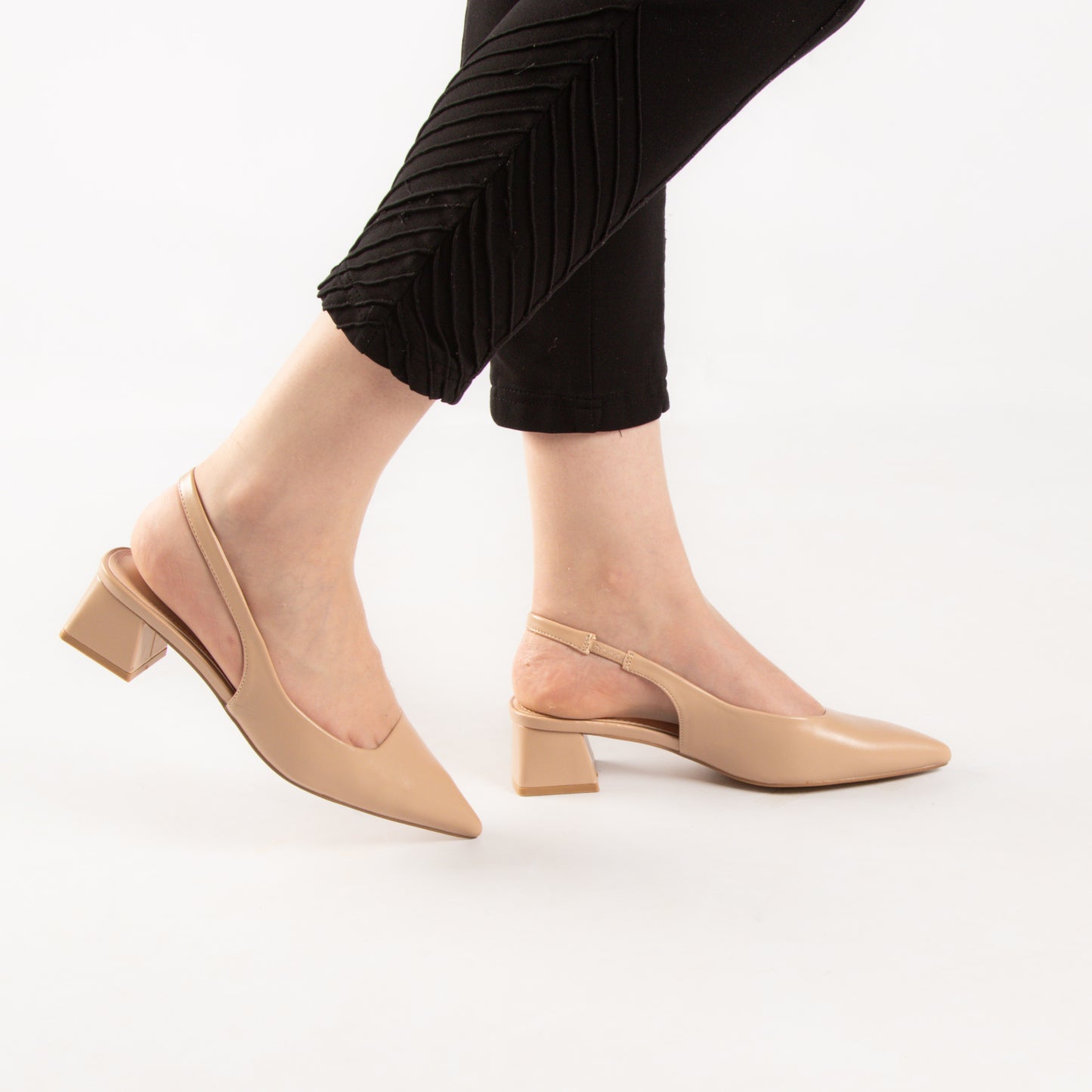 Escarpin A Talon Carré - Nude / AS23