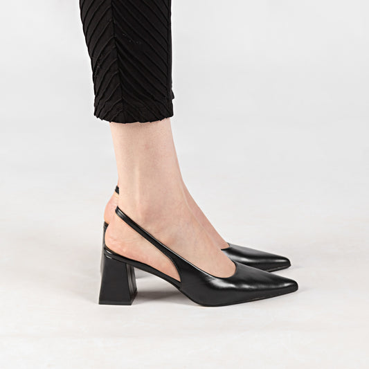 Escarpin A Talon Carré - Noir / AS37