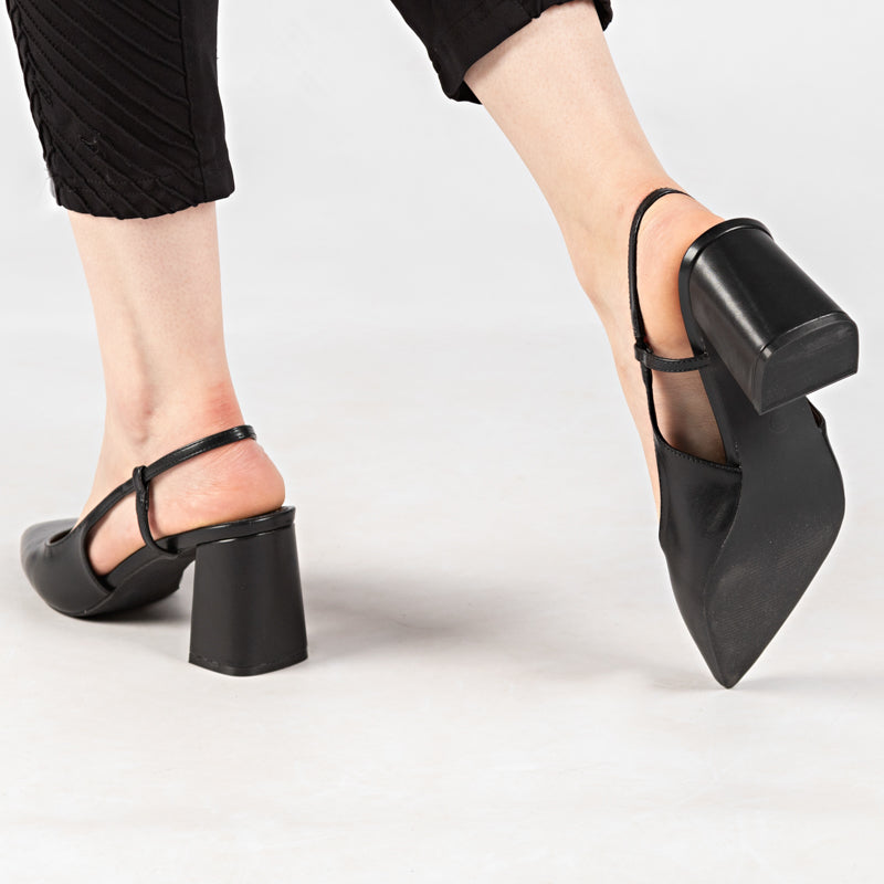Escarpin A Talon Carré - Noir / HL2408