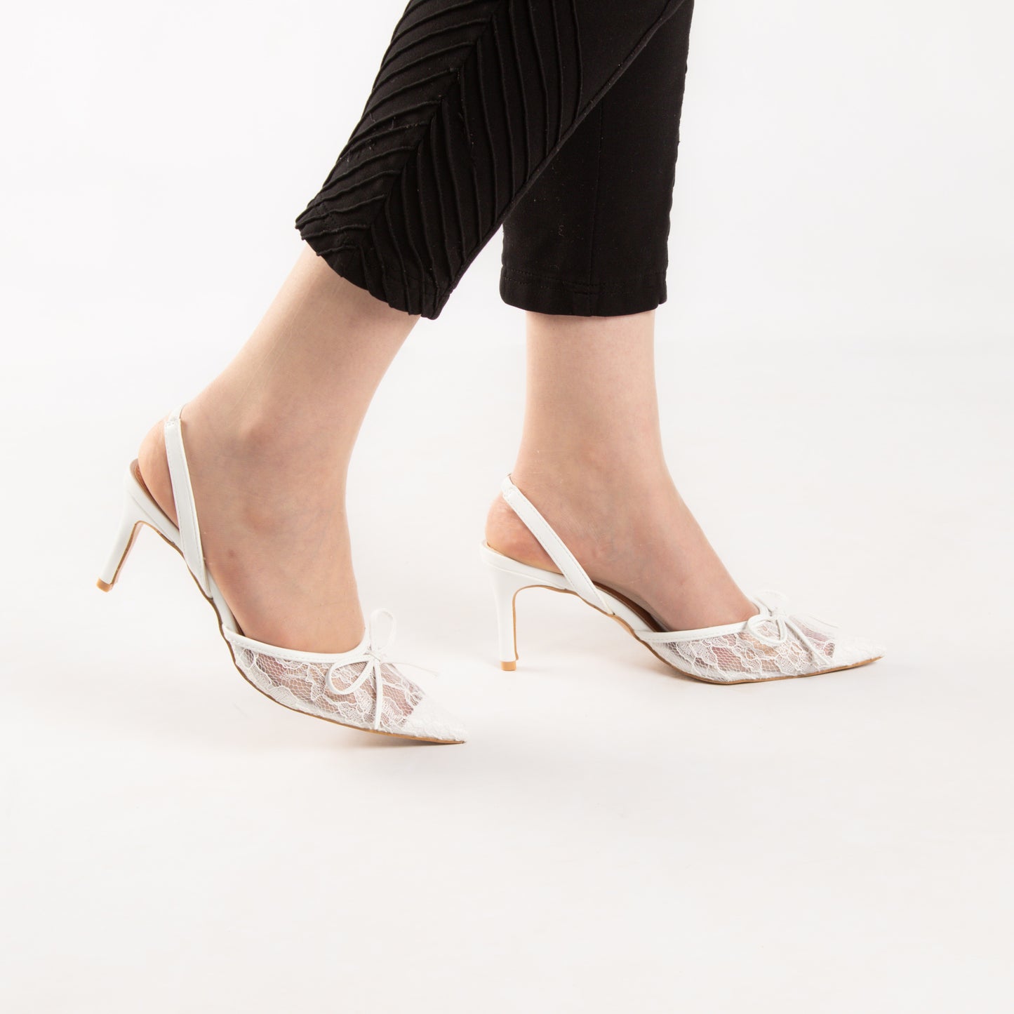 Escarpin En Dentelle - White / AS05