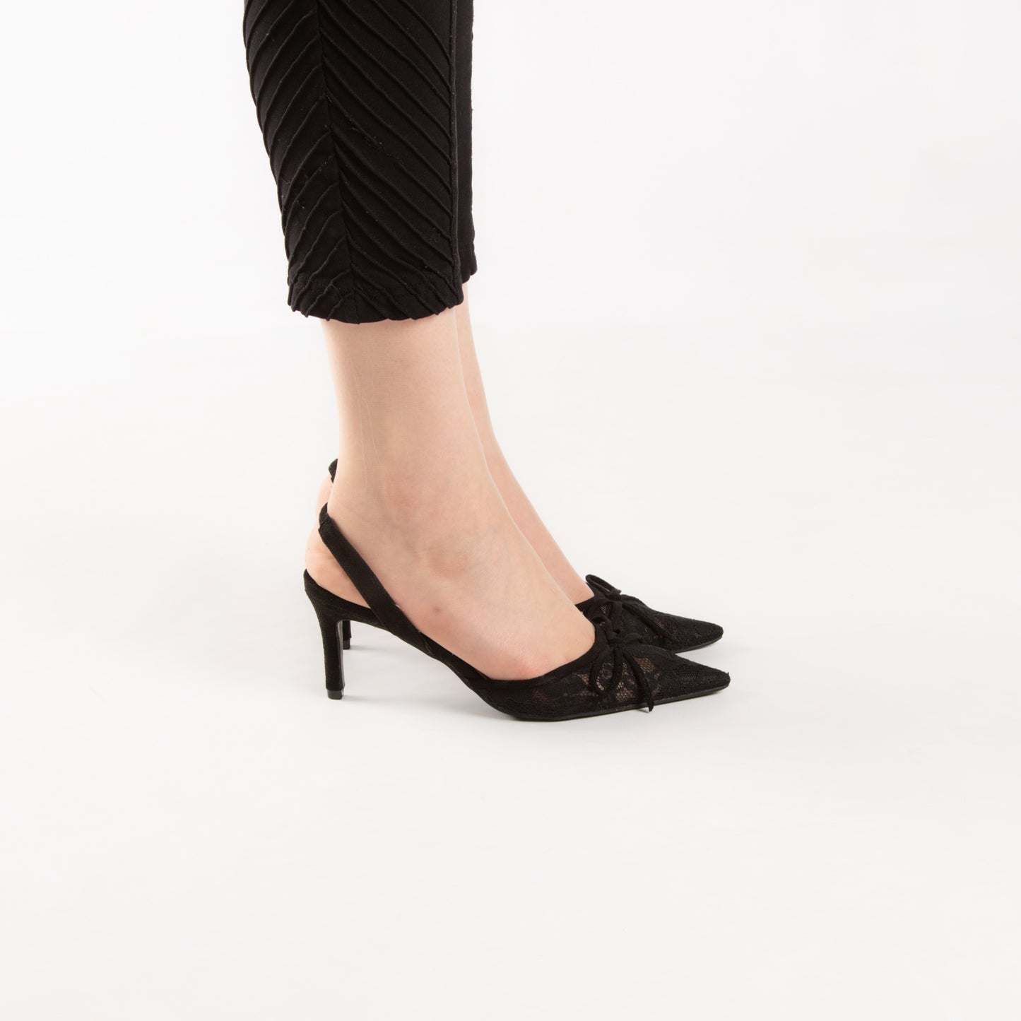 Escarpin En Dentelle - Noir / P-1450