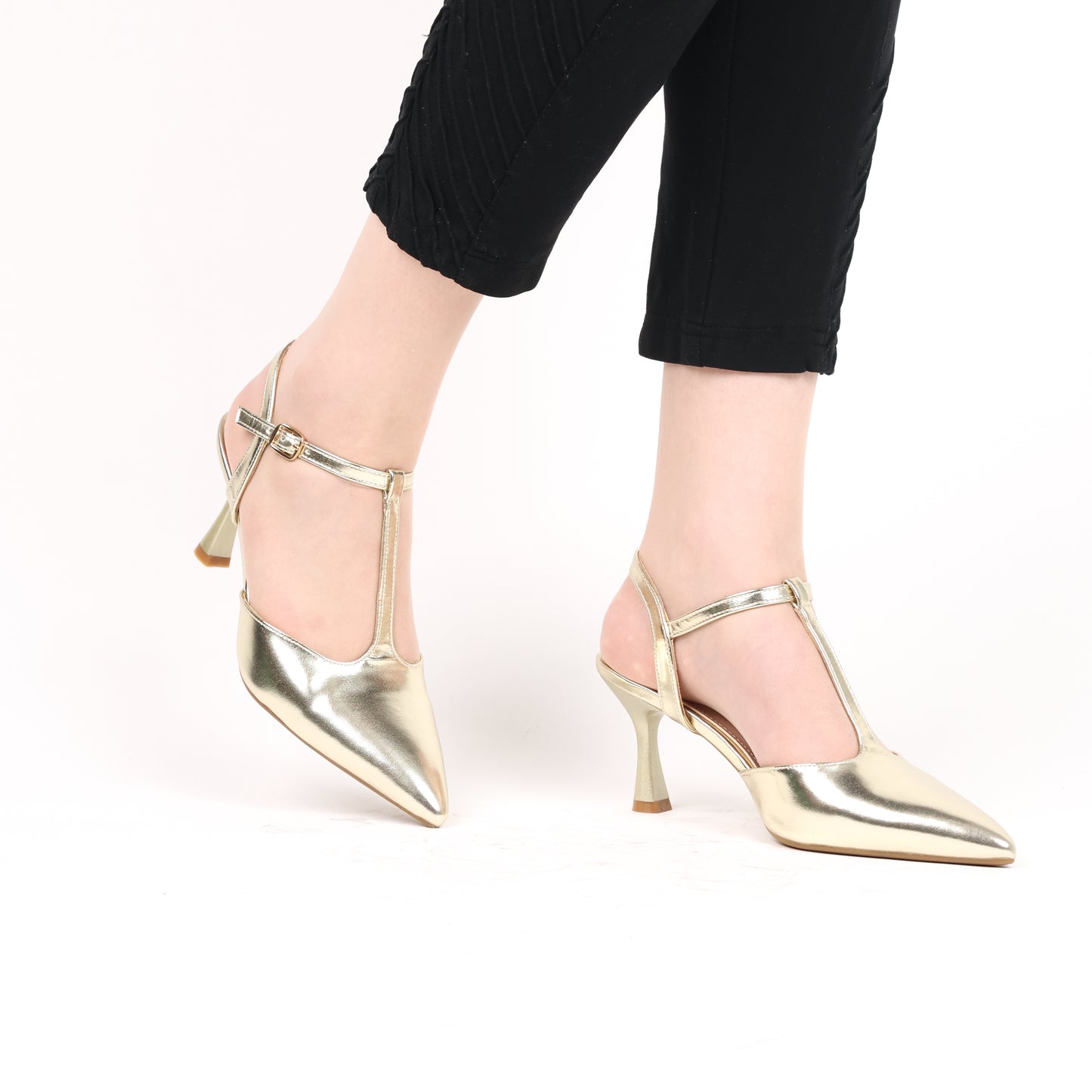 Escarpin à talon aiguille - gold / ref : AS147